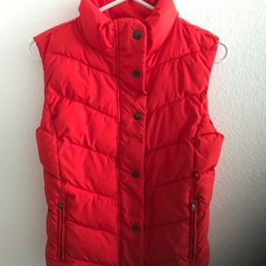 GAP WINTER WARMTH OUTDOOR EDITION PUFFER VEST size XS